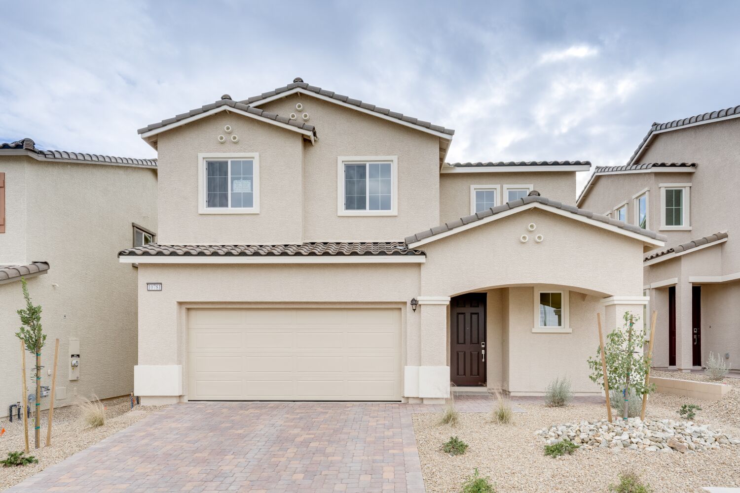 TE0292 10781 Alamino Ave