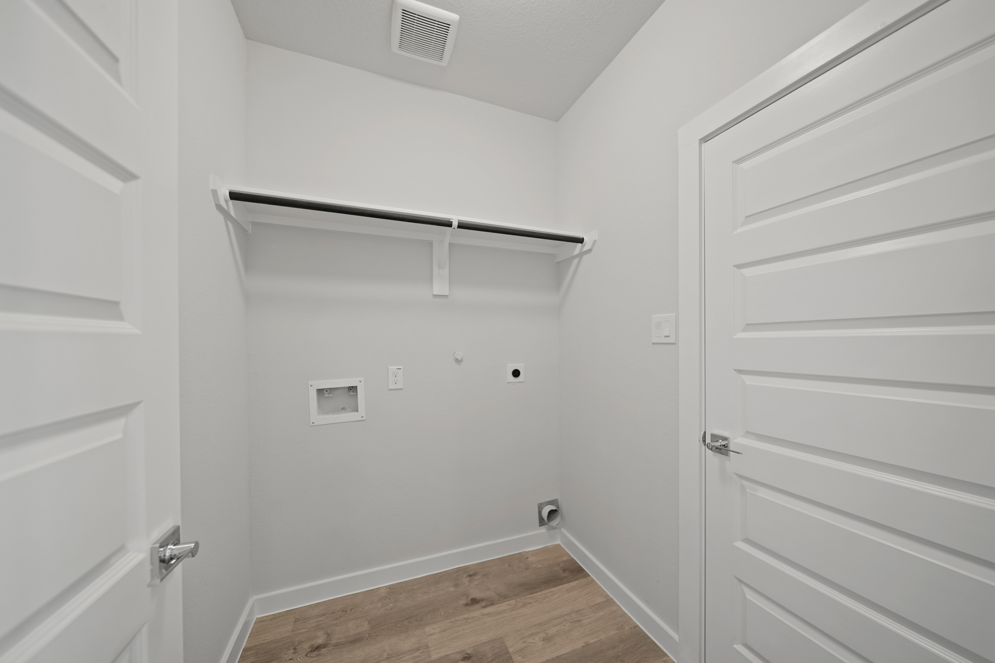 A white room with white walls.